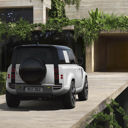 2027 Land Rover Defender 90 Vertex Rear View
